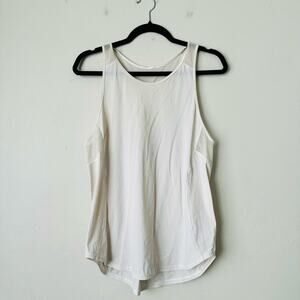 Lululemon white razer back work out tank woman’s 8